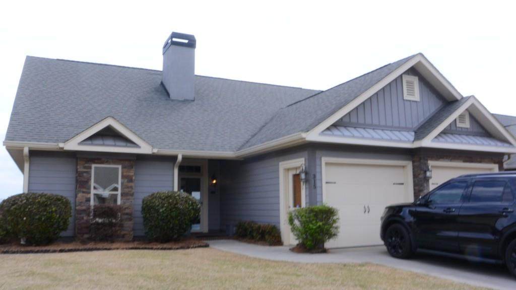 315 Summit Drive - Photo 1