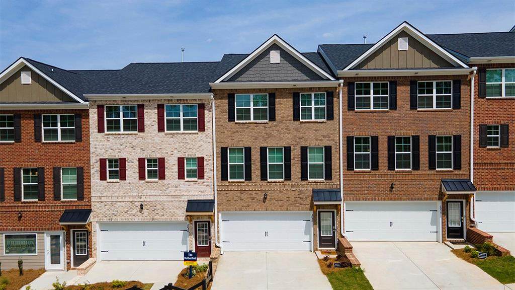 3105 West Point Circle - Photo 1