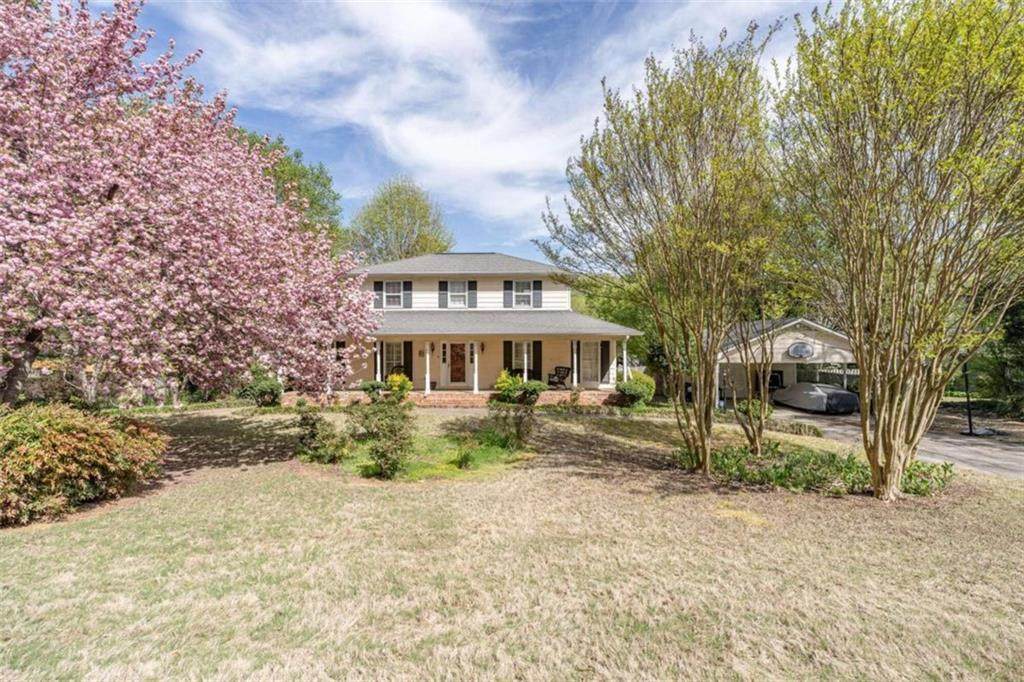 412 Pheasant Run - Photo 1