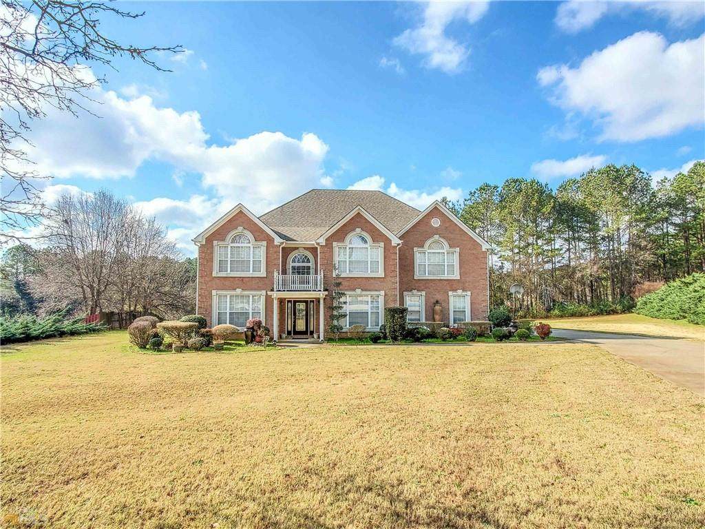 3031 Emerald Drive - Photo 1