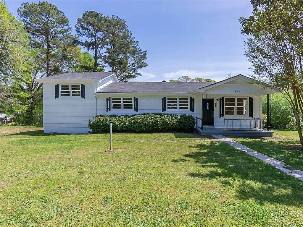 823 City Pond Circle - Photo 1