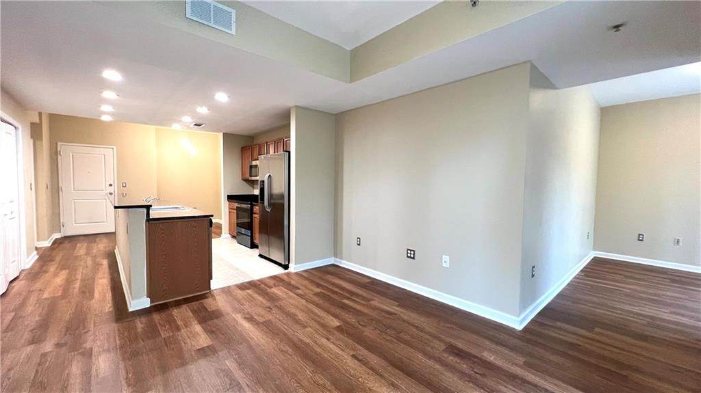 3040 Peachtree Road - Photo 1