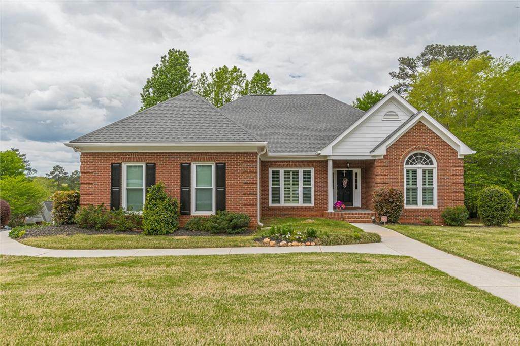 2636 Westchester Parkway - Photo 1