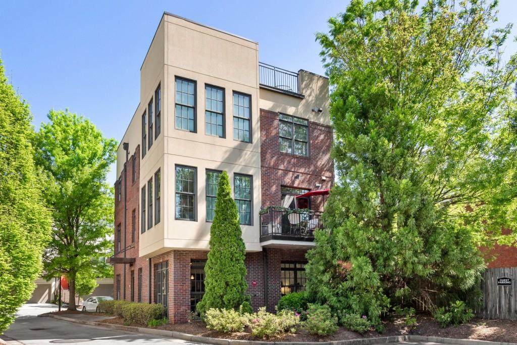 1300 Dekalb Avenue - Photo 1