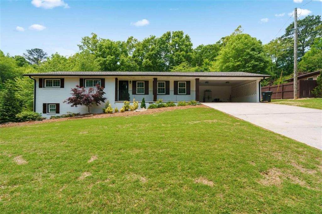 219 Hillcrest Drive - Photo 1