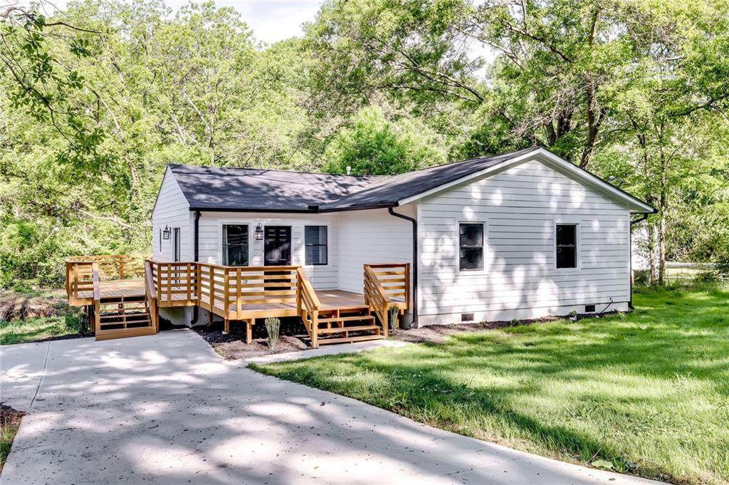 2240 Penelope Street - Photo 1
