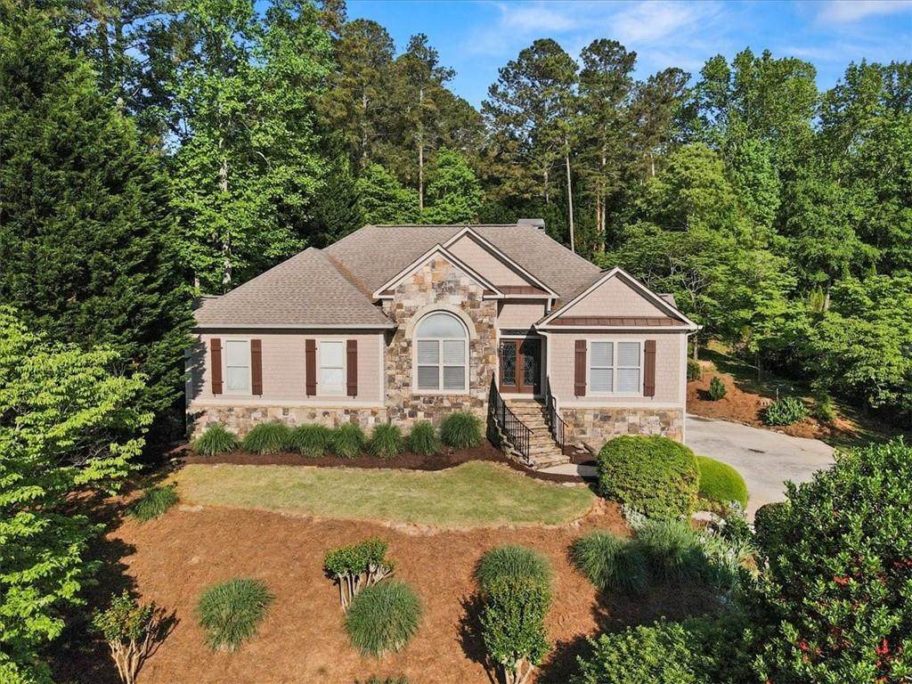3035 Heatherstone Drive - Photo 1