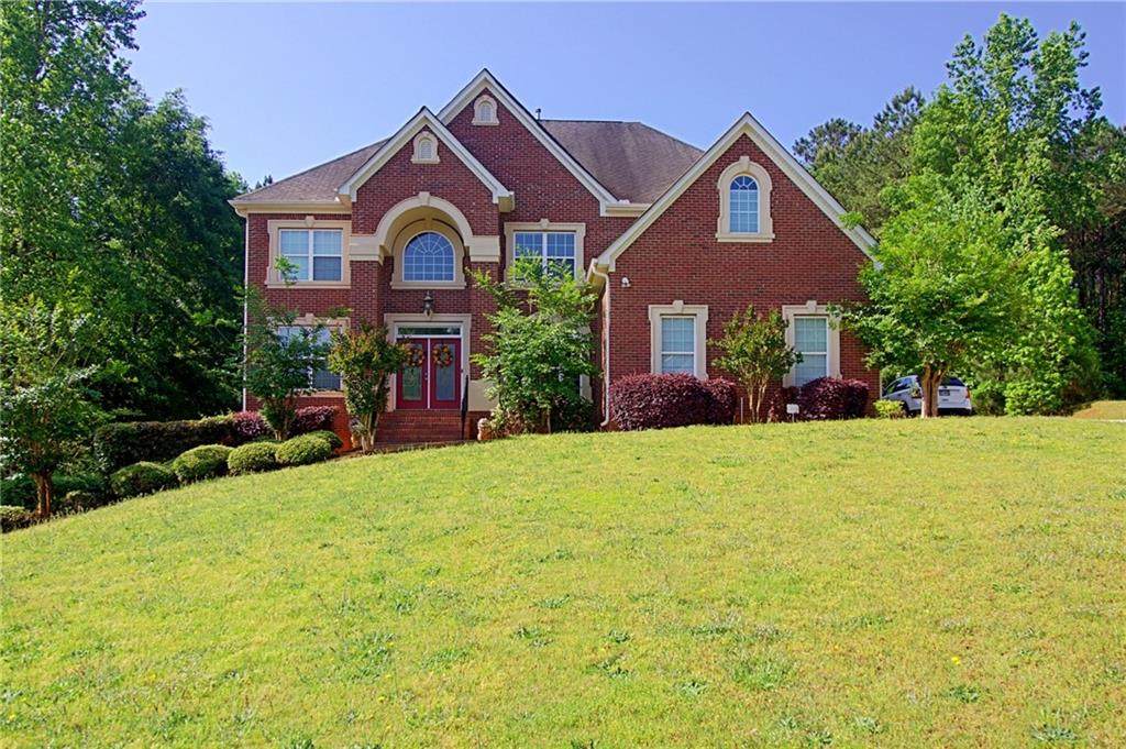 620 Medway Drive - Photo 1