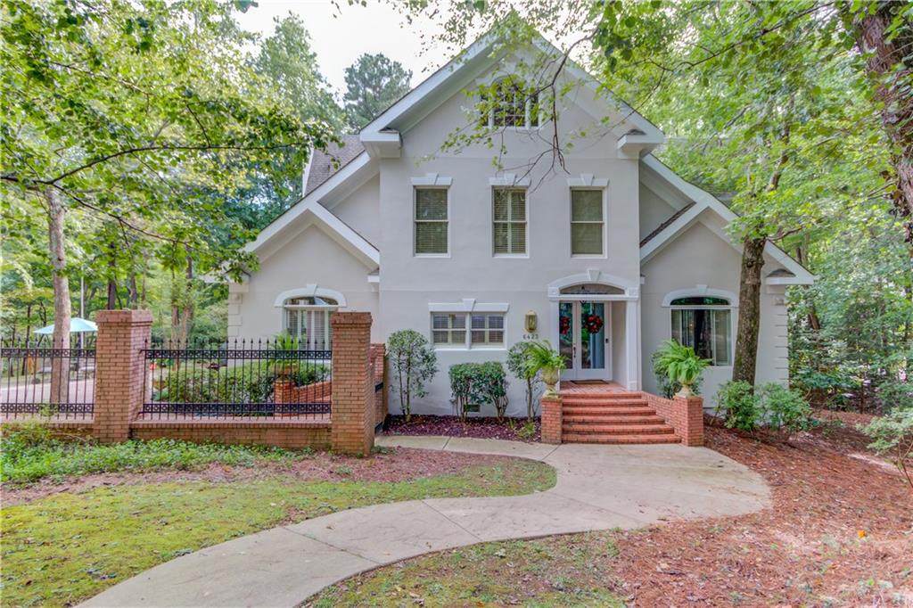 6423 Loch Arbor Drive - Photo 1