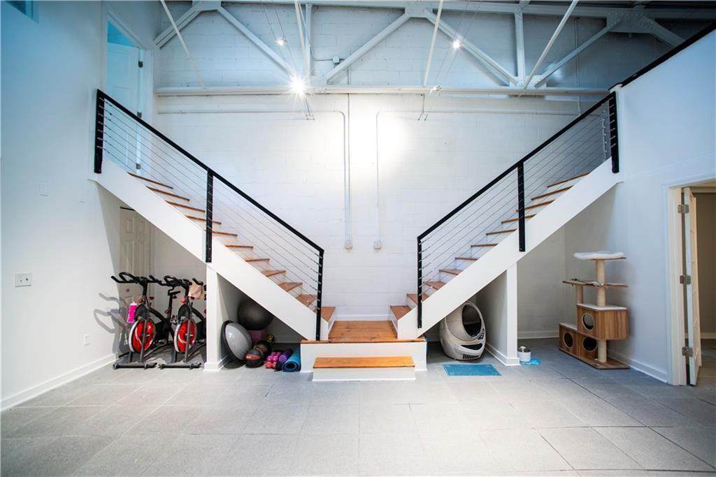1124 Dekalb Avenue - Photo 1