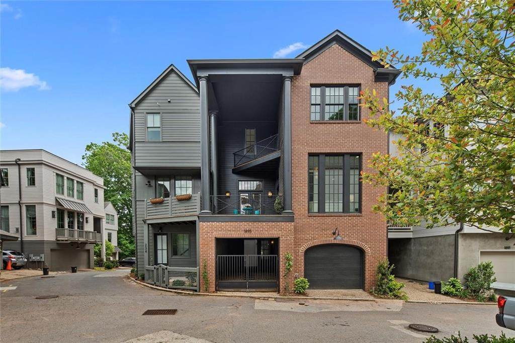1895 Vigo Street - Photo 1