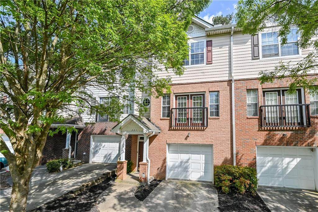241 Rosewood Way - Photo 1
