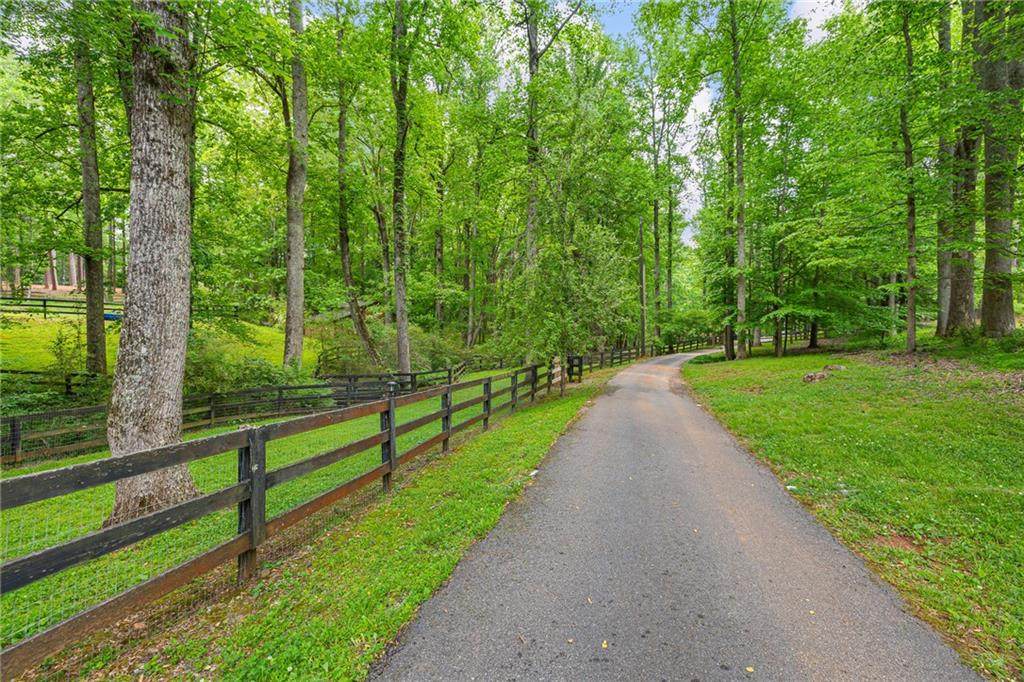 2390 Bethany Bend - Photo 1