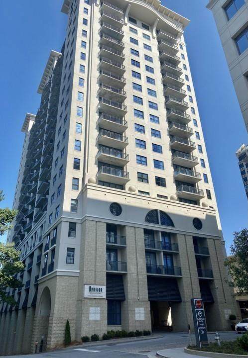 3040 Peachtree Road - Photo 1