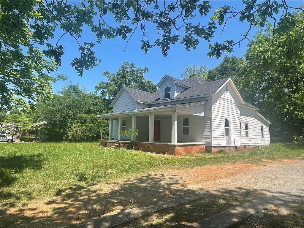 846 Clayton Street - Photo 1