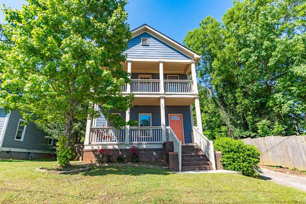 1539 Beecher Street - Photo 1