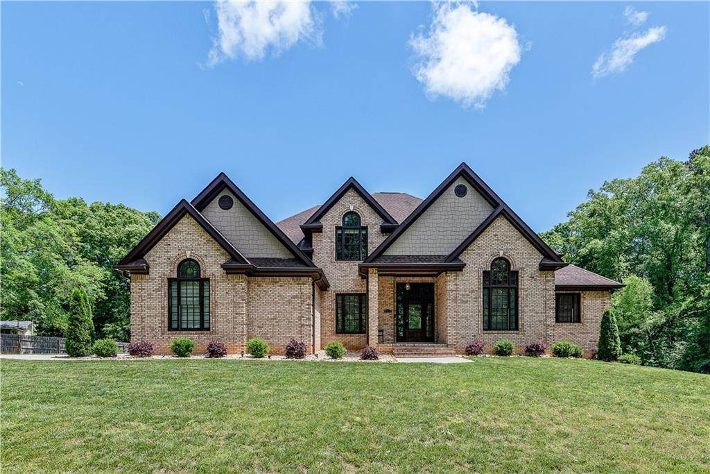215 Lane Drive - Photo 1