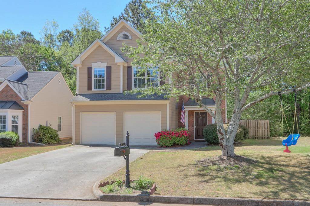 1065 Crabapple Lake Circle - Photo 1