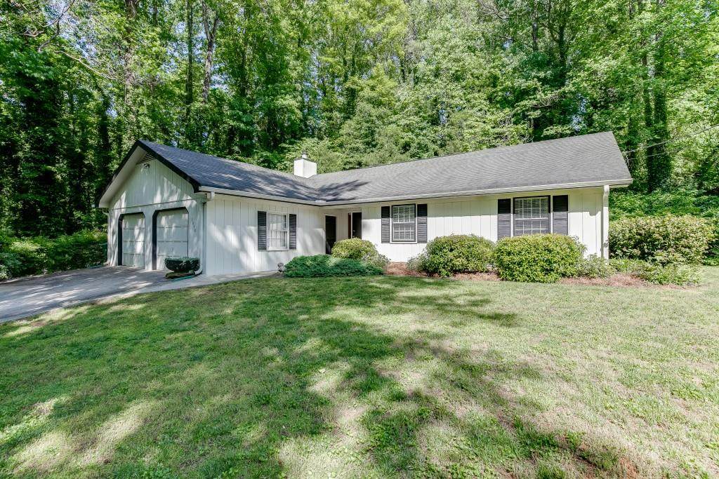 1098 Timberland Drive - Photo 1