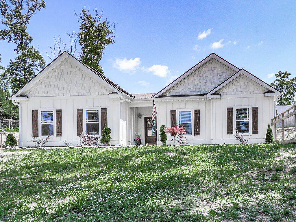 395 Meadow Circle - Photo 1