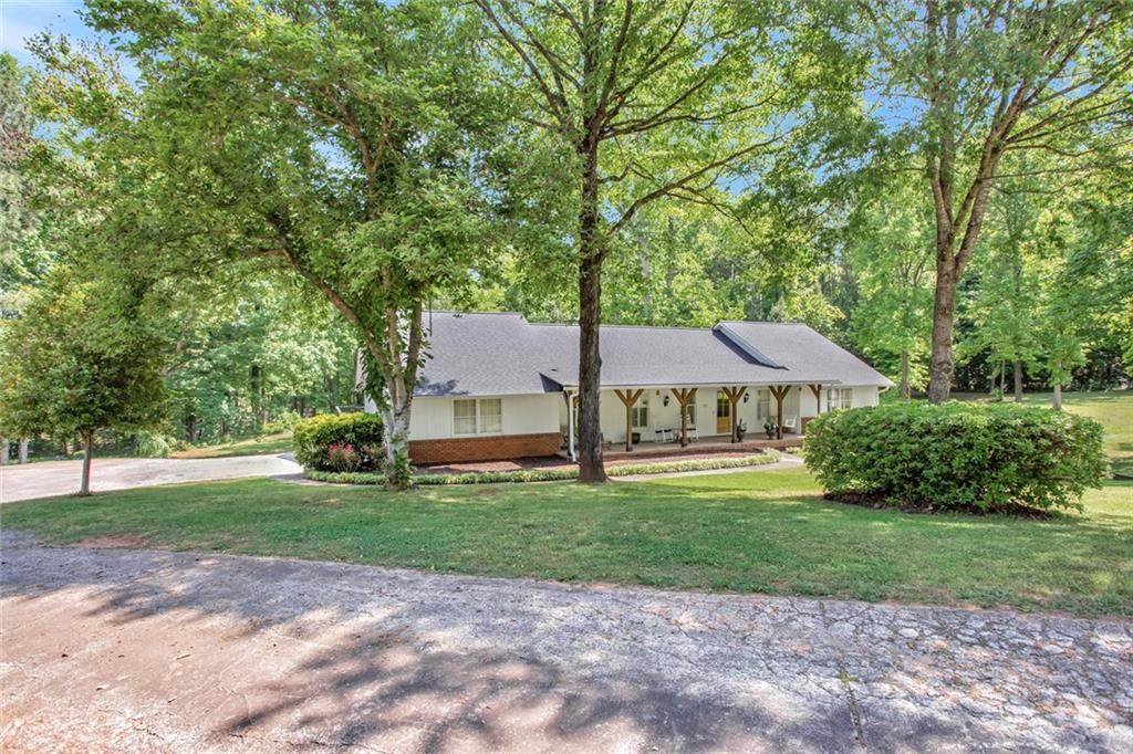 2721 Cherokee Lane - Photo 1