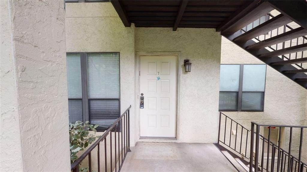807 Lismore - Photo 1
