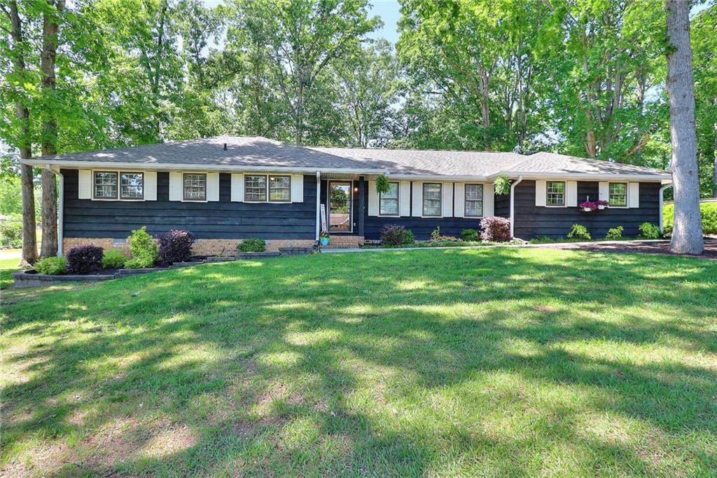 2745 Greenvalley Road - Photo 1