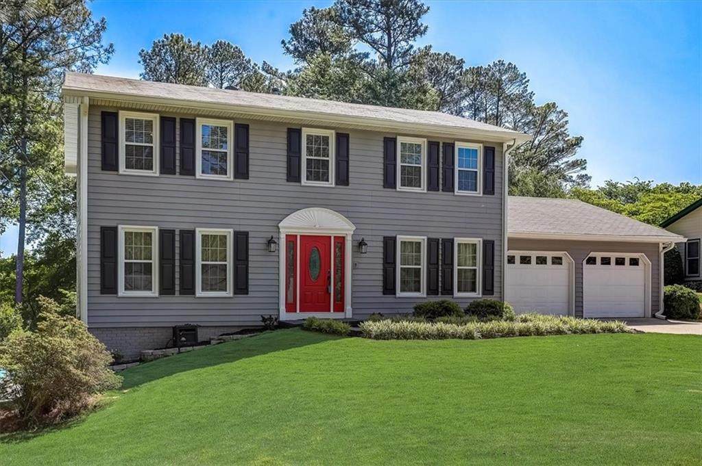 531 Buckingham Circle - Photo 1