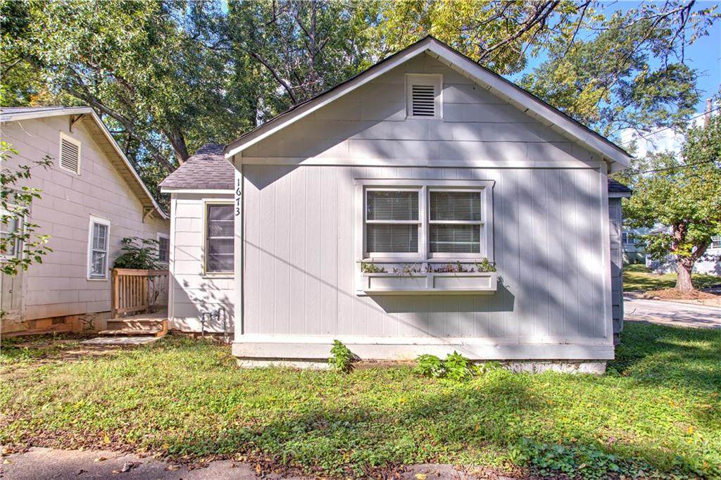1673 John Calvin Avenue - Photo 1
