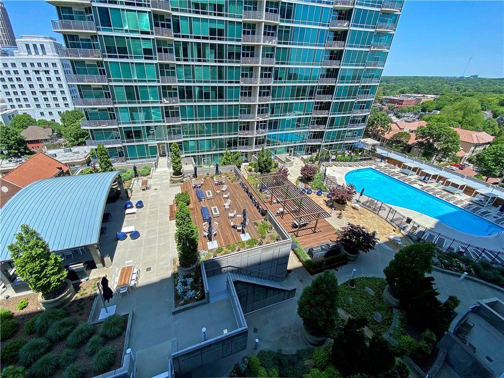 923 Peachtree Street - Photo 1