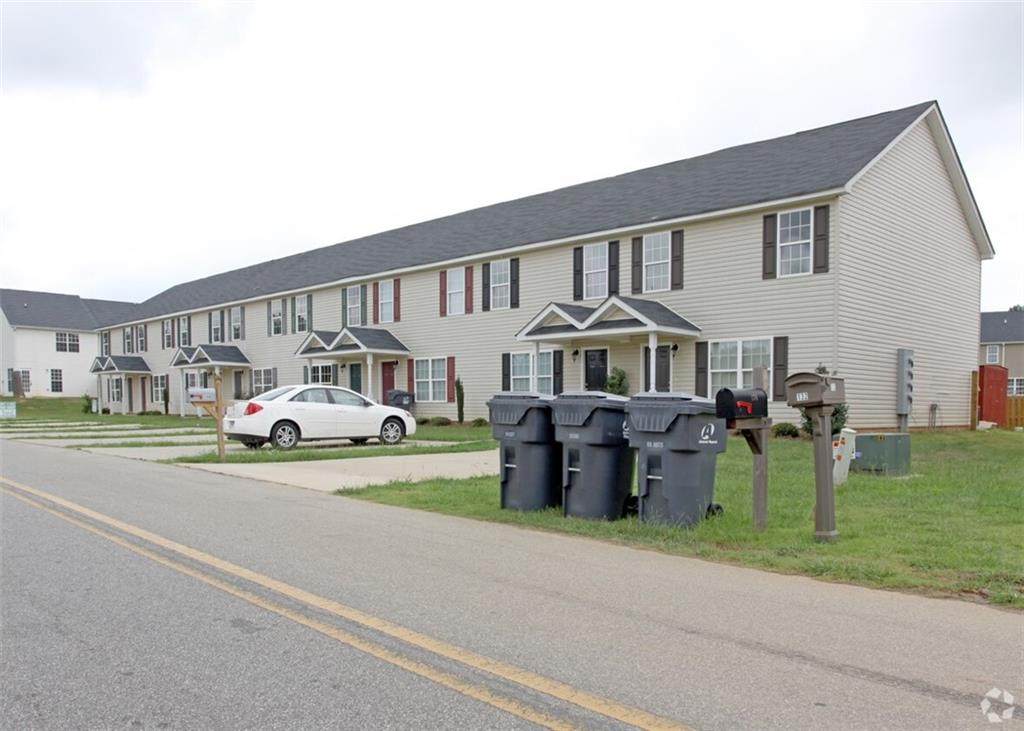 144 Blake Avenue - Photo 1