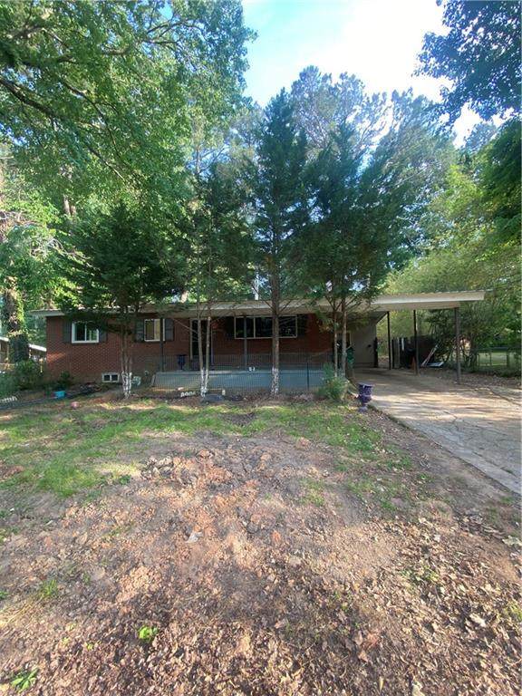 560 Floyd Drive - Photo 1
