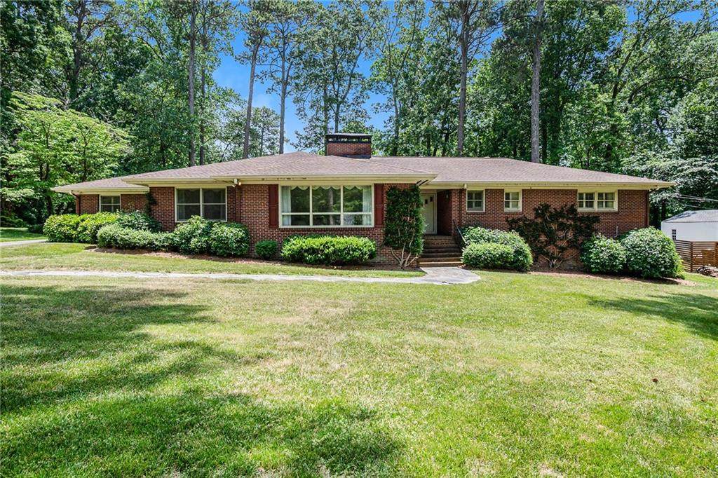 1386 Moores Mill Road - Photo 1