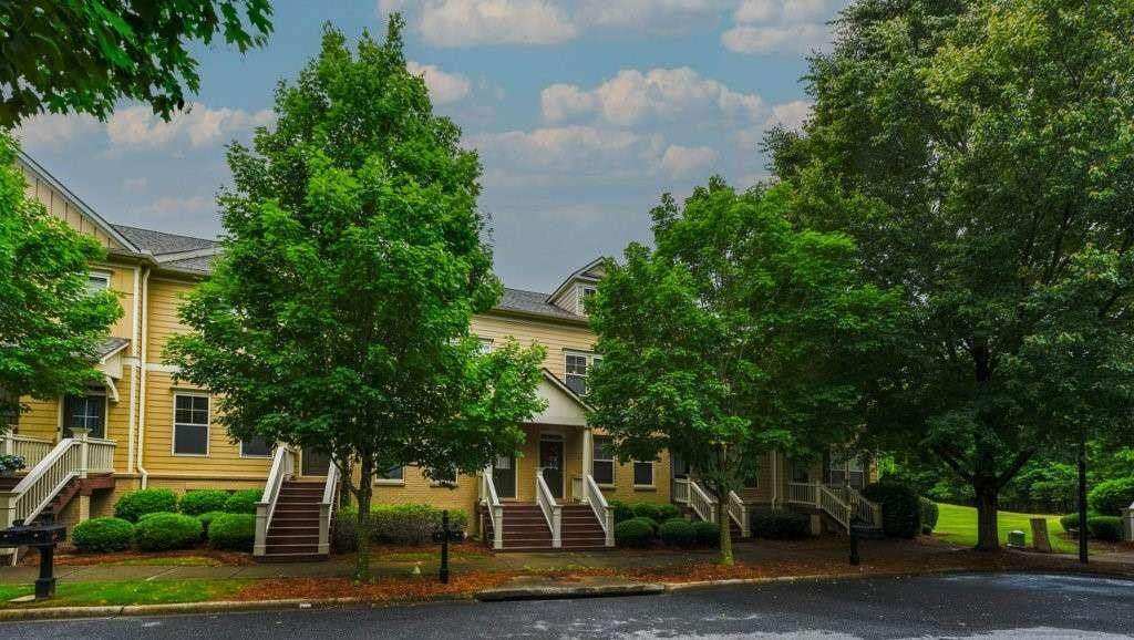 686 Village Field Court - Photo 1