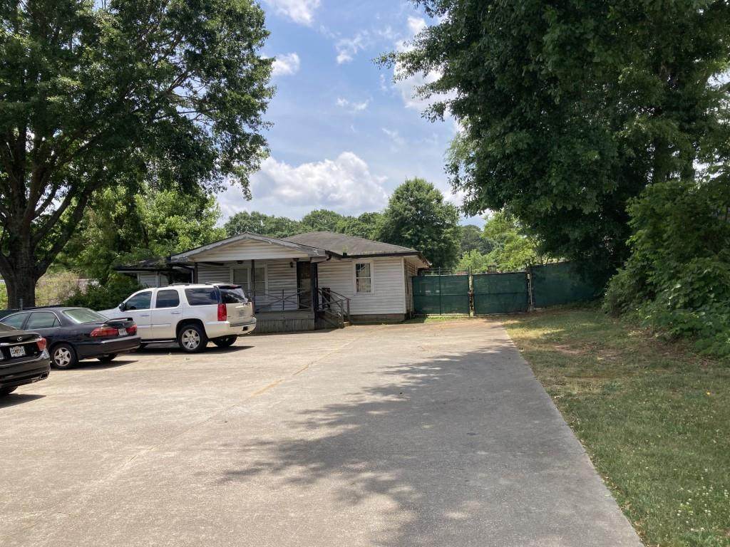 2456 Lawrenceville Highway - Photo 1