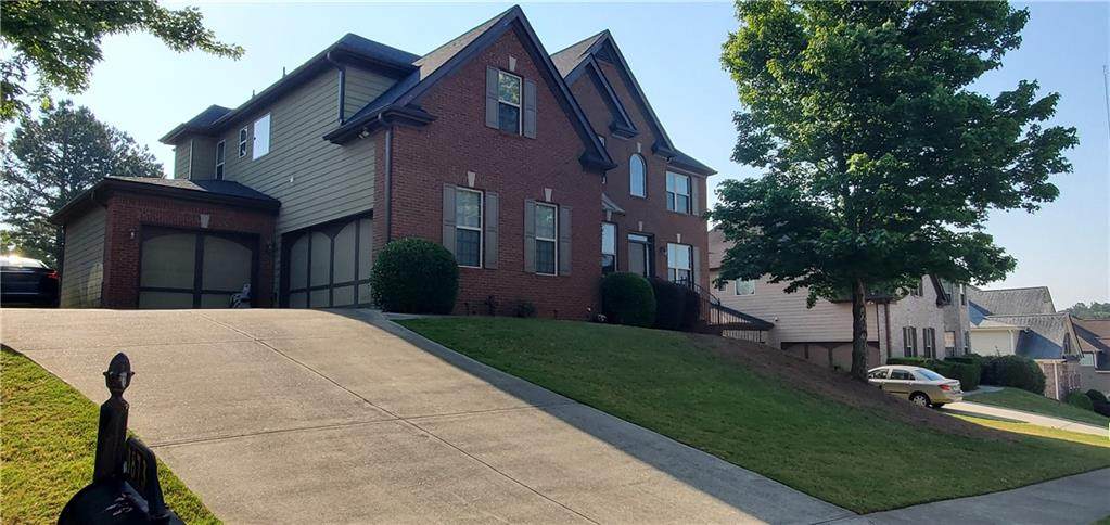 3873 Thompson Lake Drive - Photo 1