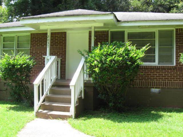 2037 Rosewood Road - Photo 1