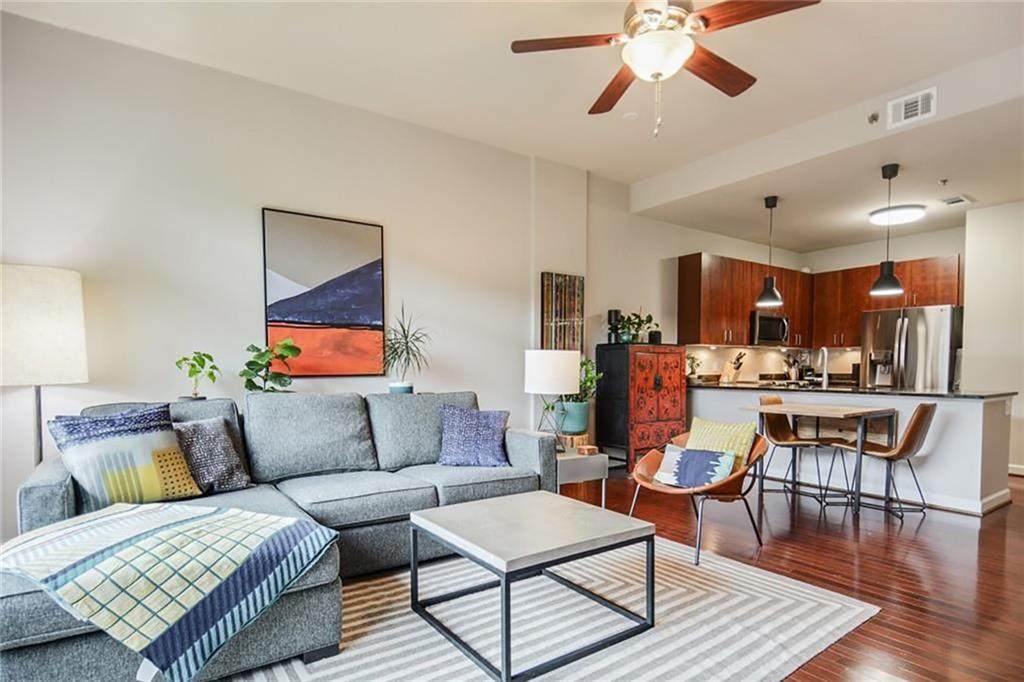 711 Cosmopolitan Drive - Photo 1