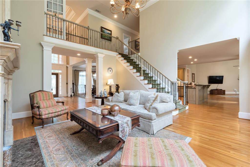 2633 Thurleston Lane - Photo 1