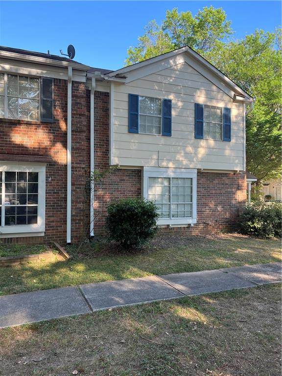 2602 Stratford Lane - Photo 1