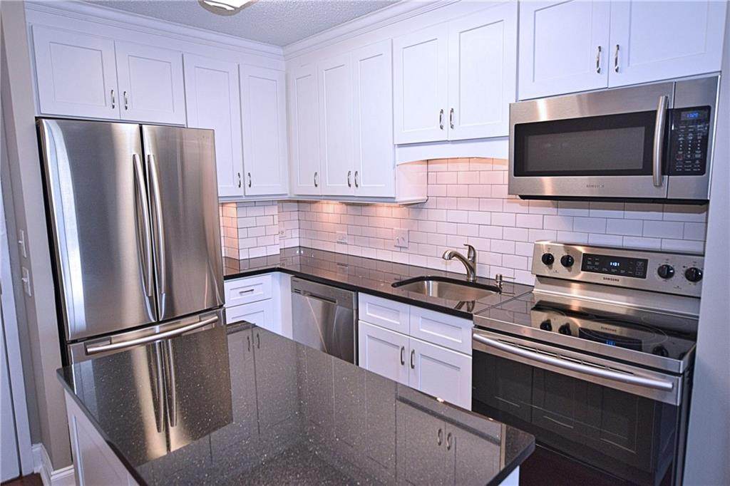 2285 Peachtree Road - Photo 1