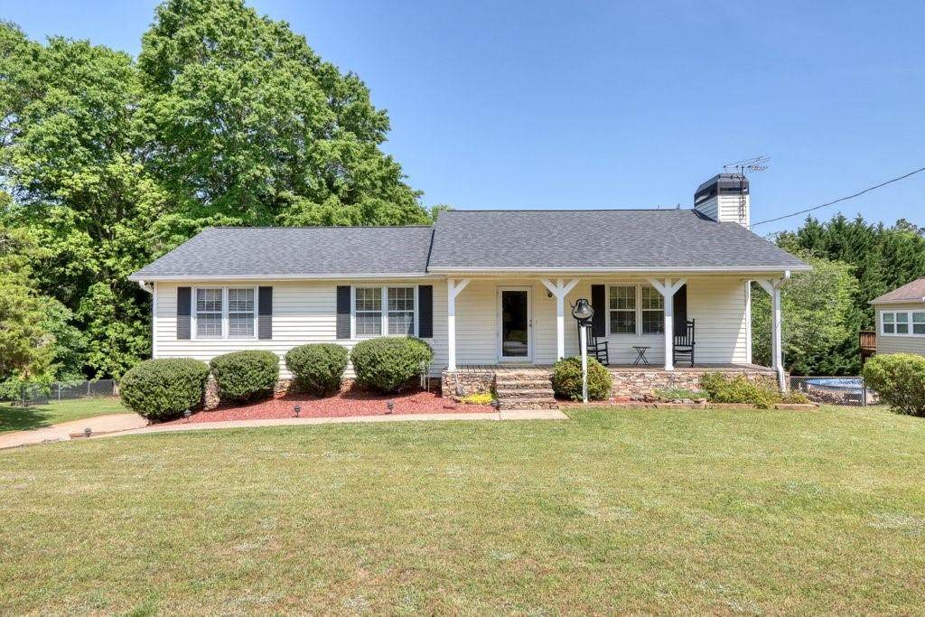 123 Village Court - Photo 1