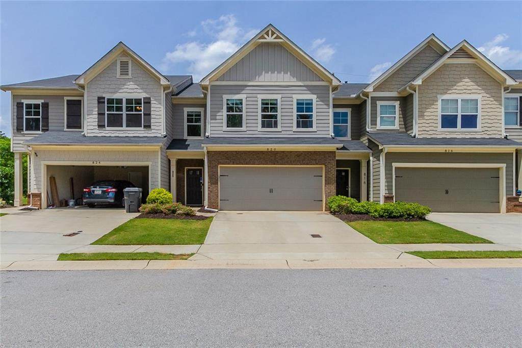 820 Whittington Parkway - Photo 1