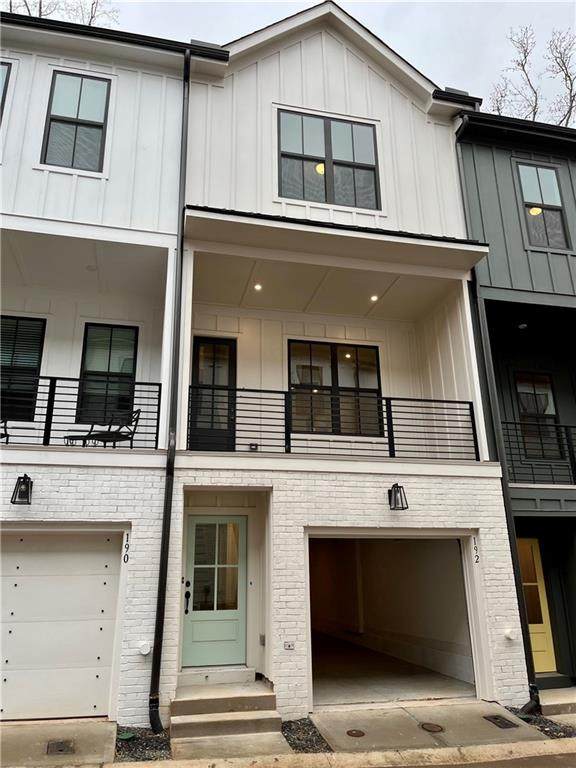 192 Chestnut Circle - Photo 1