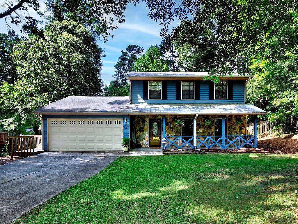 1203 Ridgeside Drive - Photo 1