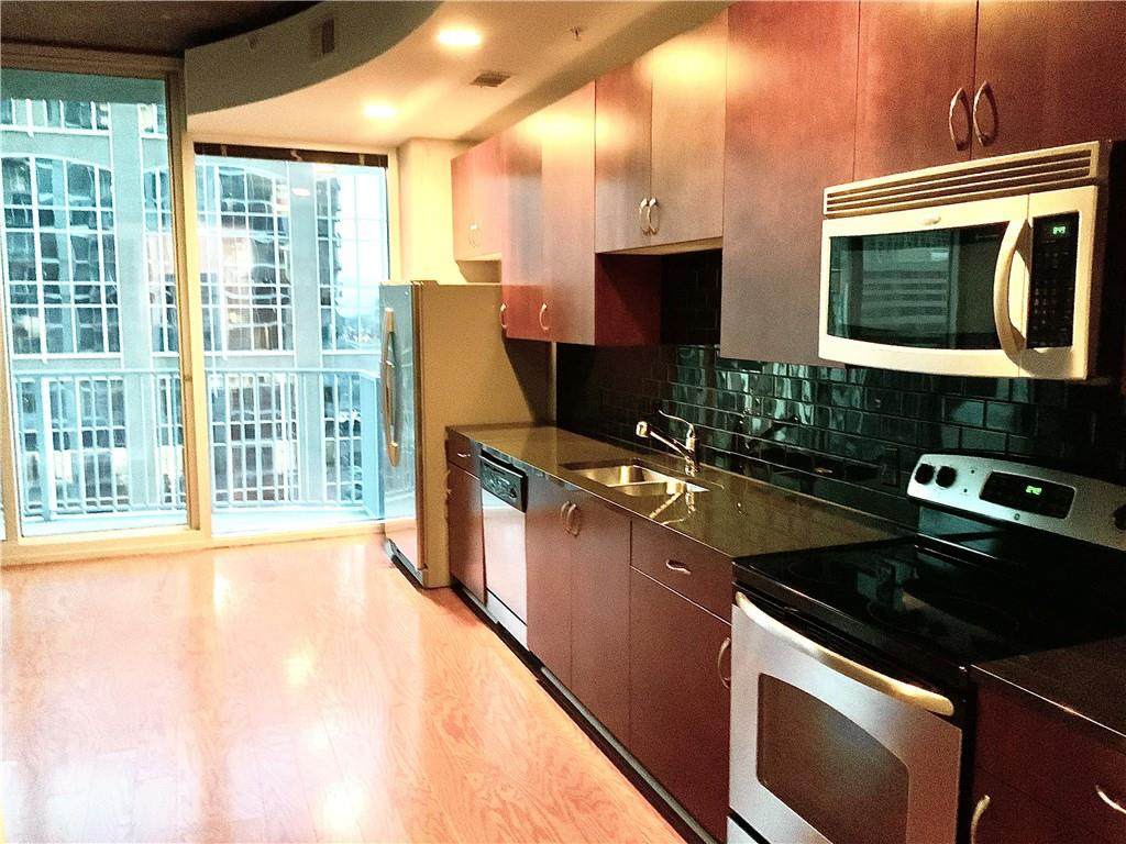 400 Peachtree Street - Photo 1