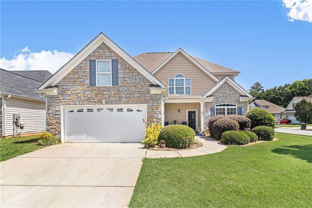 105 Daisy Hill - Photo 1