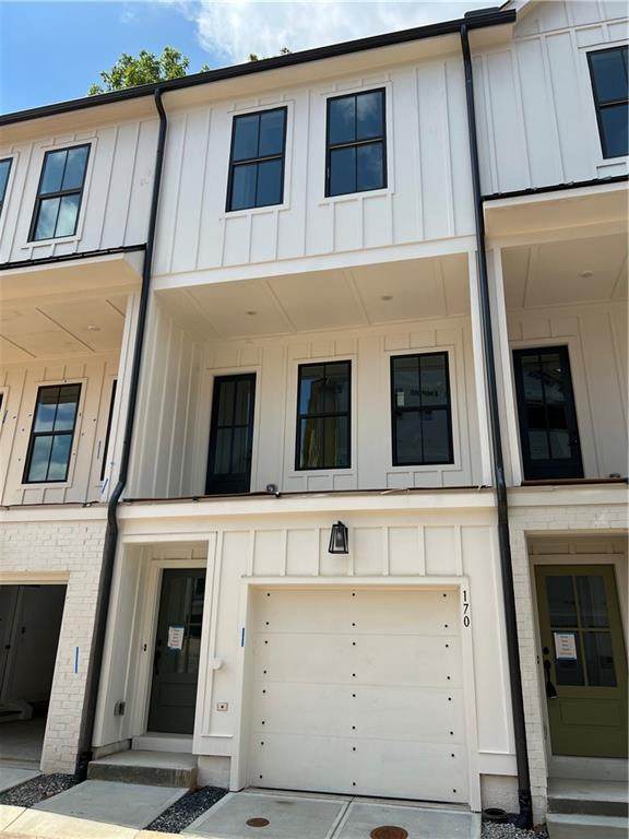 170 Chestnut Circle - Photo 1
