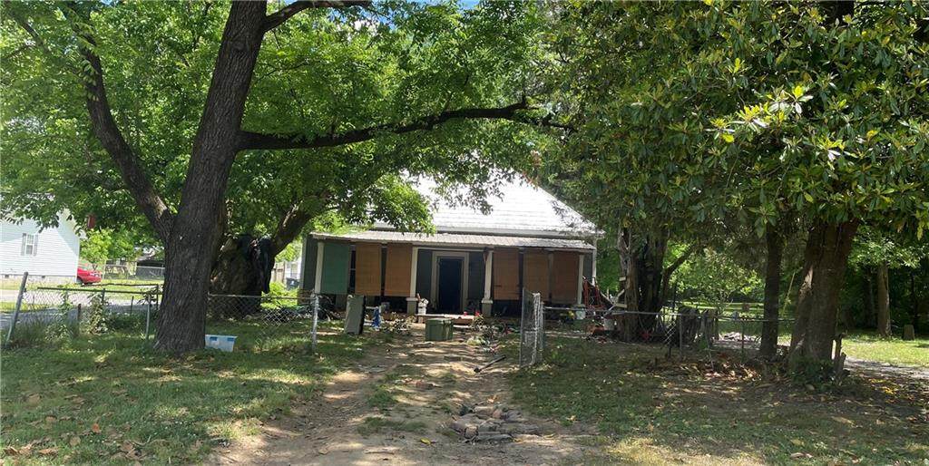 244 Piedmont Avenue - Photo 1