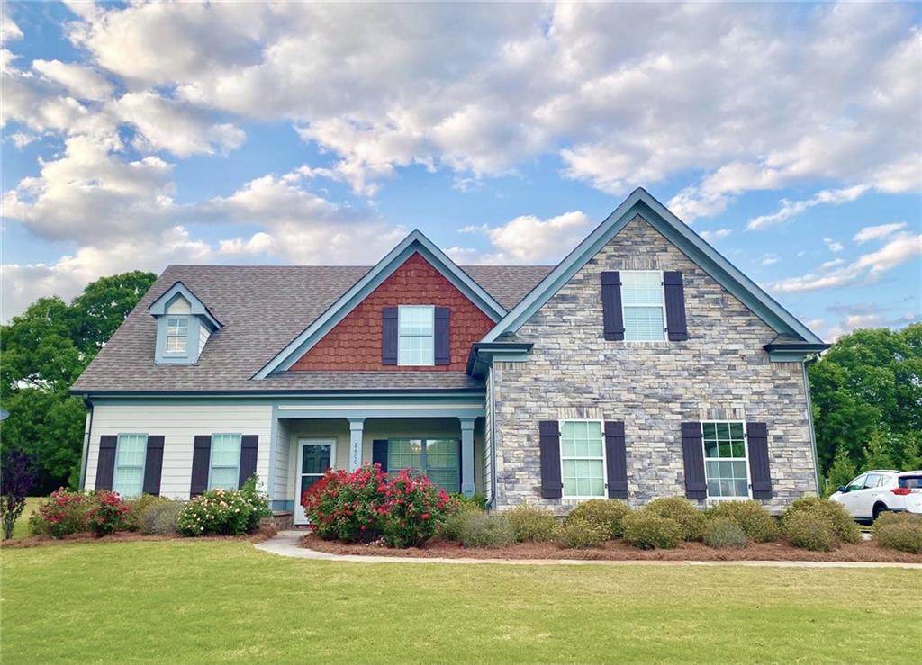 2400 Avalon Drive - Photo 1